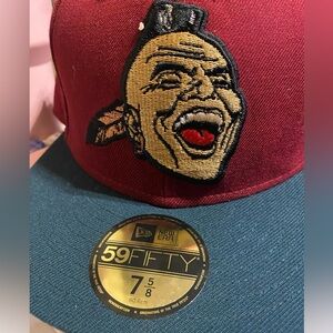 7 5/8 baseball cap
Arizona diamonds Indian logo 
Excellent used condition